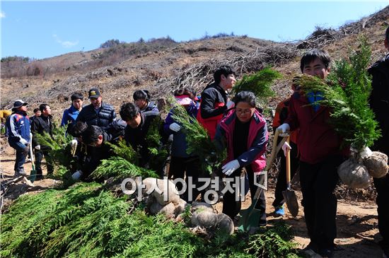 고창군 제69회 식목일 맞아 “산불 피해지 복구”  실시