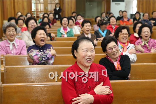 [포토]광주 동구, 힐링·웰빙 아카데미 개최