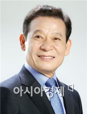 윤장현 전 새정치연합 공동위원장