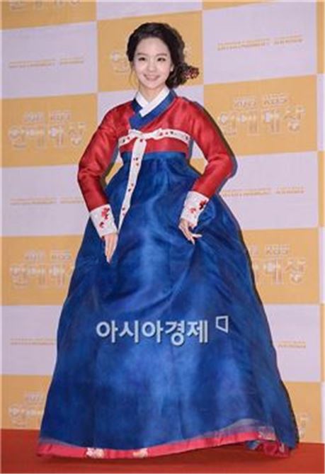 국악소녀 송소희가 '불후의 명곡'에서 우승했다.