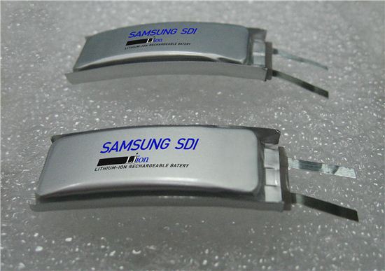 삼성SDI, 커브드 배터리 상용화…삼성 vs LG '배터리 경쟁'