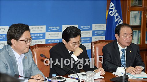 [포토]심각한 표정의 전병헌 원내대표