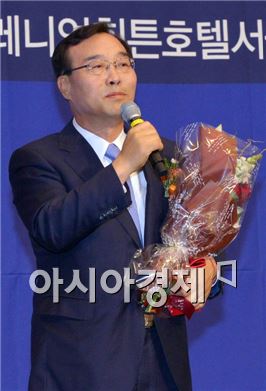 이강수 고창군수,“스마트창조 부문,2014 포브스 최고경영자 대상 수상”