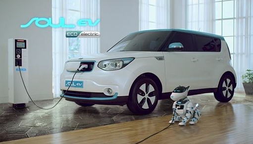 [비하인드 광고]로봇바둑이, 전기차 보고 '월월'
