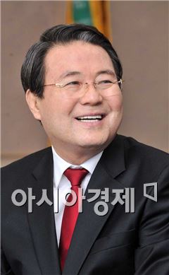 김양수,“남부권에 군립도서관을 건립하겠다”