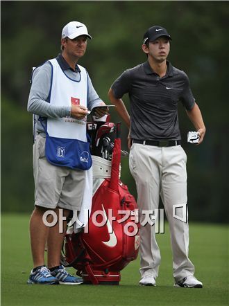 노승열이 웰스파고챔피언십 첫날 10번홀에서 샷을 준비하고 있다. 샬럿(美 노스캐롤라이나주)=Getty images/멀티비츠 