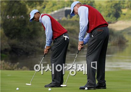 퍼팅의 왕도는 연습과 경험이다.  