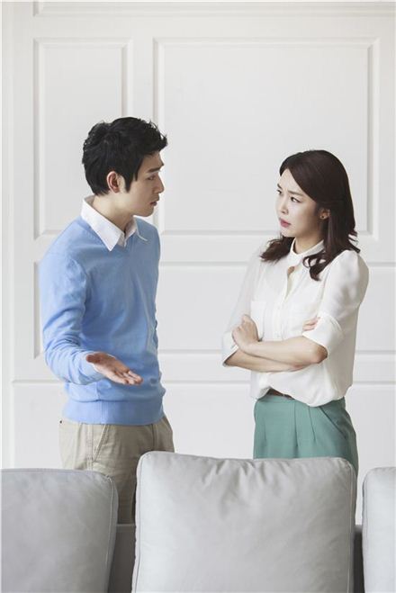 [허그인 성인심리]부부간의 의사소통(1) － 가슴으로 듣겠습니다. 