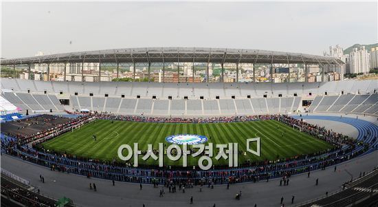 우여곡절 겪은 인천아시안게임 주경기장… 사후 활용방안은?