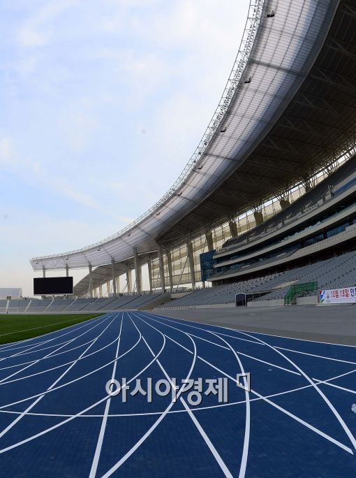 [포토]인천 아시아드 주경기장의 위용