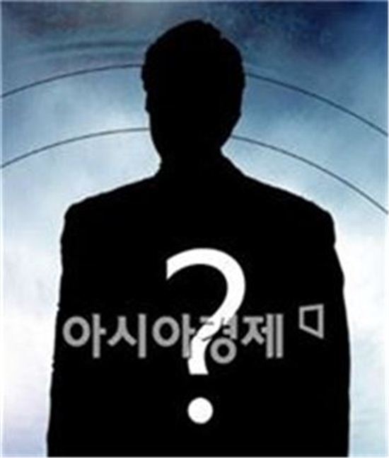 부산 편의점 인질극, 여종업원 흉기로 위협 "기자들 불러달라"