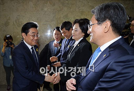 [포토]원내대표 선출을 위한 의원총회