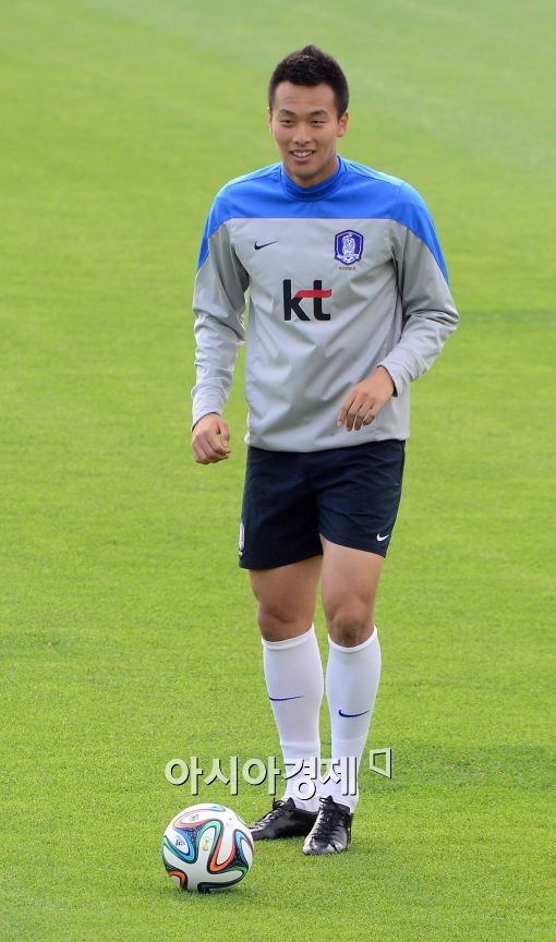 [포토]김신욱,'훈련은 즐거워'