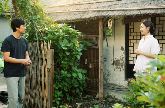 '경주' 박해일·신민아, 수상한 만남 '기대 UP'