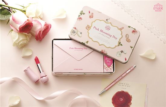 에뛰드하우스, 성년의날 기념 '핑크 블루밍 데이' 이벤트 