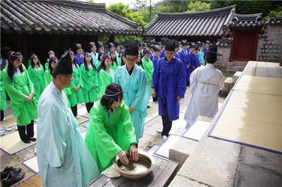 농협銀 신입사원, 안동 도산서원서 선비문화 체험 