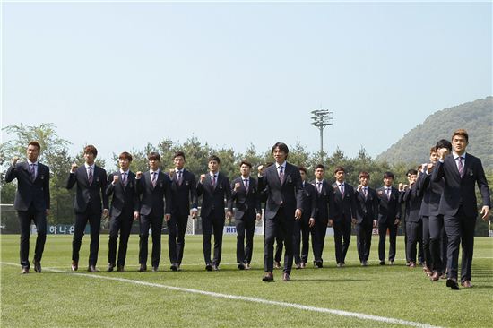 월드컵 대표팀 단복 '프라이드 일레븐' 공개 