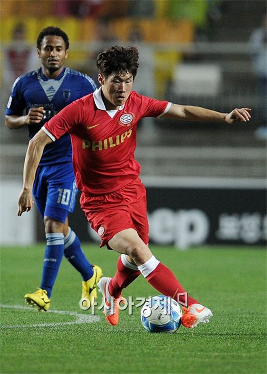 박지성 고별무대…수원 삼성, PSV에 1-0 승리 "선수시절 비하면 망한 경기" 