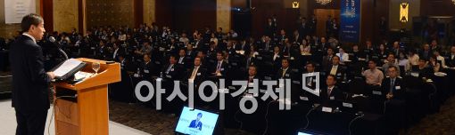 [포토]2014 서울아시아금융포럼, 축사하는 이주열 한은 총재