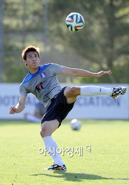 [포토] 구자철, '시저스킥 준비 끝!'