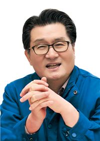 유종필 후보 다섯번째 일기 '길에서 답 찾다'