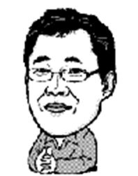[데스크 칼럼]일본, 동북아 군비확장 악순환의 도화선