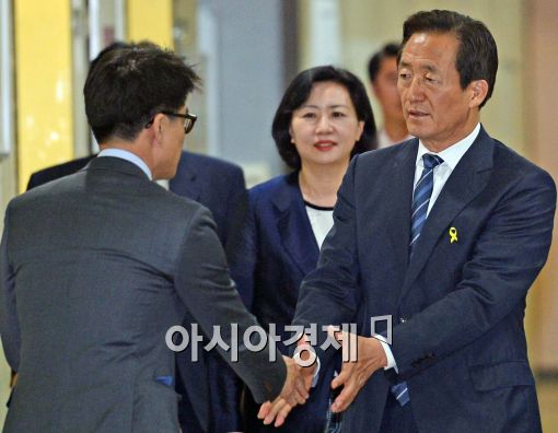 [포토]외신기자클럽 오찬간담회 참석한 정몽준 후보