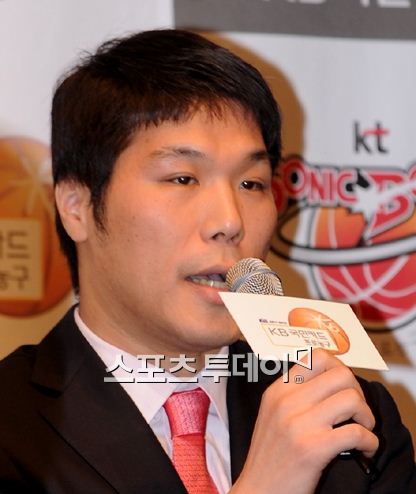 전 농구선수 서장훈이 '아빠 어디가'에 출연했다.