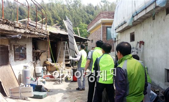 농어촌공사 곡성지사, 다문화가정 지붕개량등 수리 지원