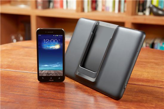 패블릿+스마트폰?…아수스, 199달러 '패드폰X' 출시
