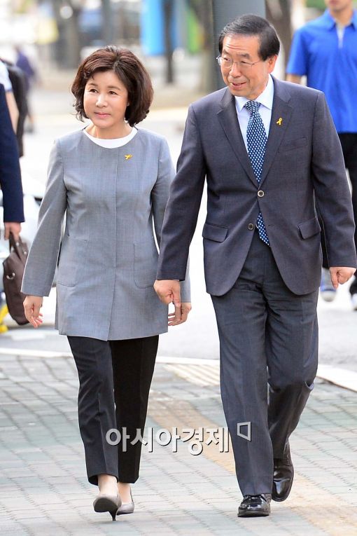 [포토]박원순 후보,'소중한 한표를 위해'