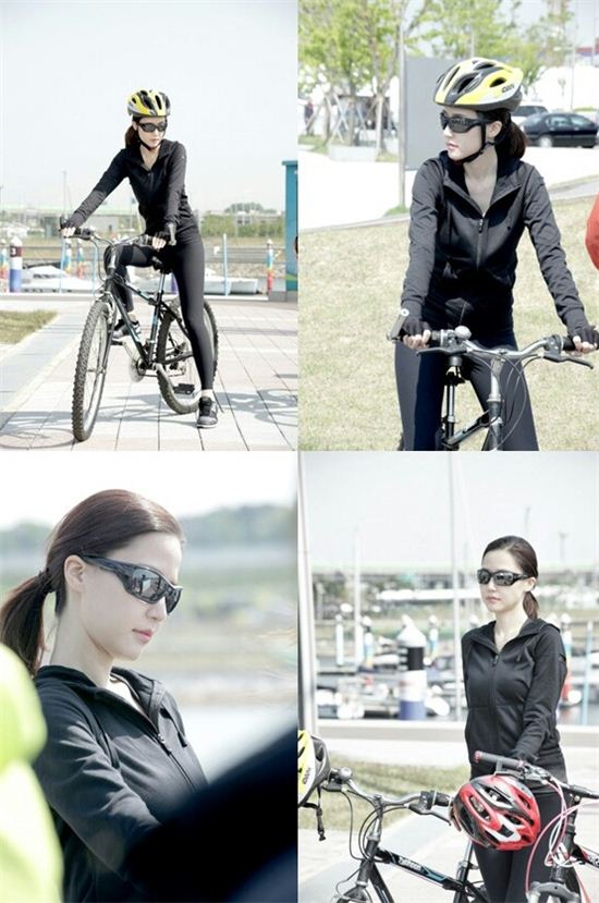 ▲탤런트 공현주가 '환경의 날'을 맞아 자전거 인증샷을 올렸다. (사진 : 공현주 블로그)