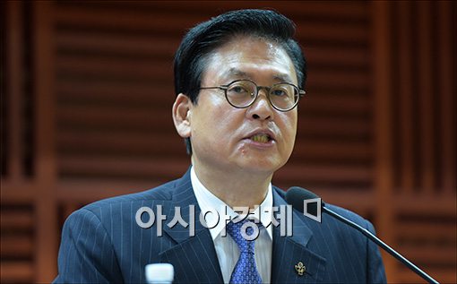 [자산배분포럼]정우택 "新투자 패러다임으로 불확실성 걷어야"