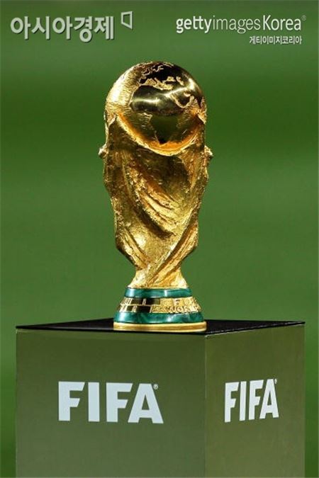 월드컵 우승 트로피[사진=Getty Images/멀티비츠]