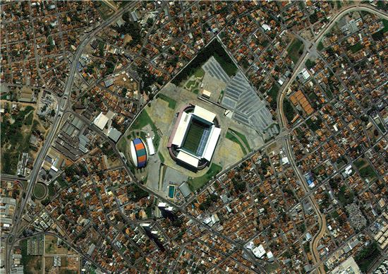 D-2 브라질월드컵…韓 위성이 찍은 월드컵경기장