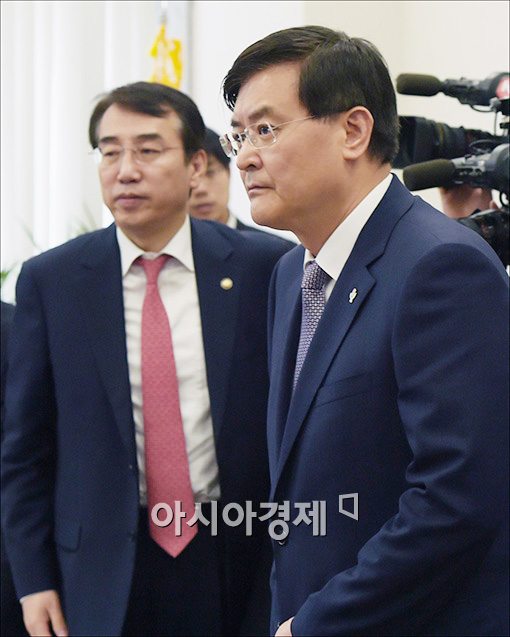[포토]주택활성화 당정 참석하는 서승환 장관