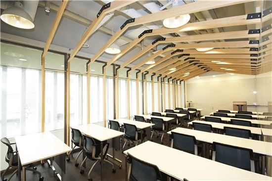 금융, 청년창업을 만나 새로운 시너지