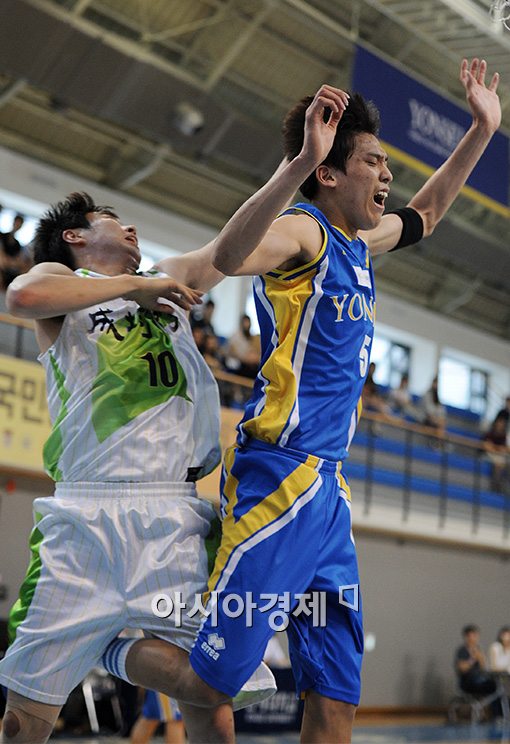 [포토]최준용,'파울이 너무 심하잖아'