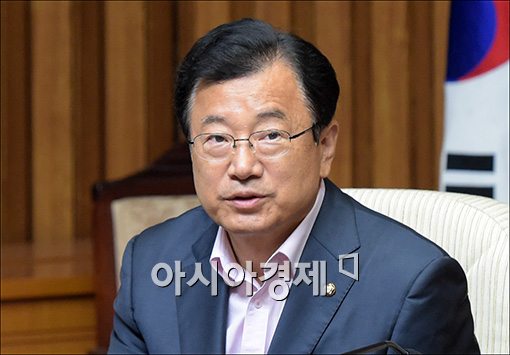 이현재 "코레일 직원 자녀 '무임승차'…특혜까지 세습"
