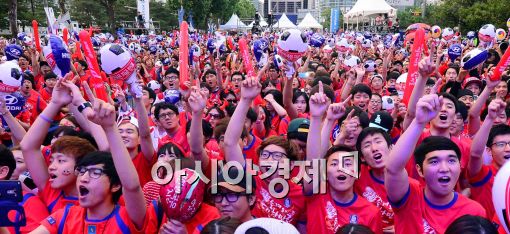 [포토]응원 즐기는 시민들