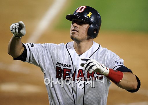 [포토]칸투,'투런포 날렸어요'