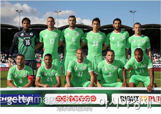 알제리 대표팀, 팔레스타인 가자지구에 월드컵 상금 90억 기부