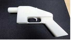테러물품 적발훈련 때 쓰일 3D프린터로 만든 총기
