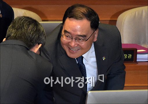 [포토]마지막 대정부질문 참석