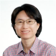 다시 함께 상담센터 고명진 센터장.