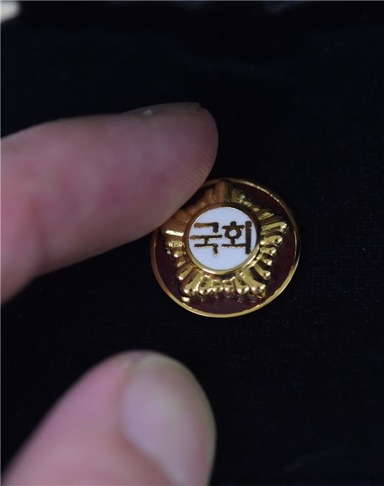 [국회 다시보기]4-② 보좌관들이 '학'을 떼는 '진상'의원