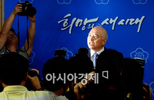 24일 사퇴 의사를 밝힌 문창극 국무총리 후보자가 김대중 전 대통령의 '옥중서신'을 언급했다.