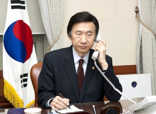 윤병세 인도 외교장관 "협력 계속 강화" 