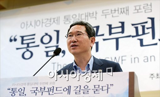 [포토]축사하는 김학용 의원