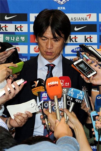 [월드컵] 홍명보 감독 유임... 2015 아시안컵까지(종합)